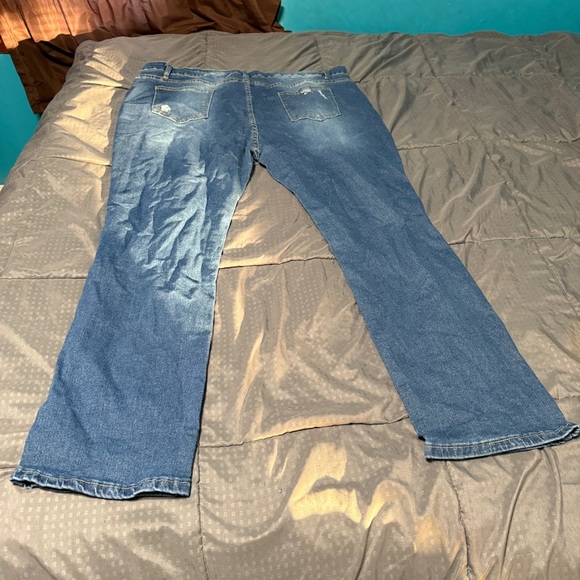 Unbranded Jeans Skull Distressed Ripped Size 5x Equivalent Of Us Size 2/3x 22 - Picture 9 of 9